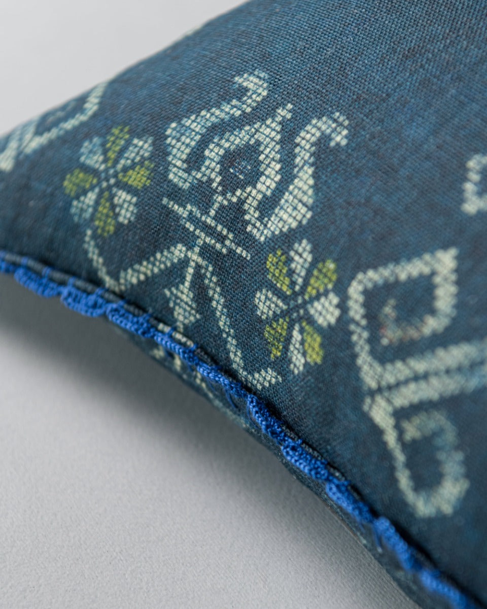 Roots linen pillow by Mind the Gap (LC40089), view 4