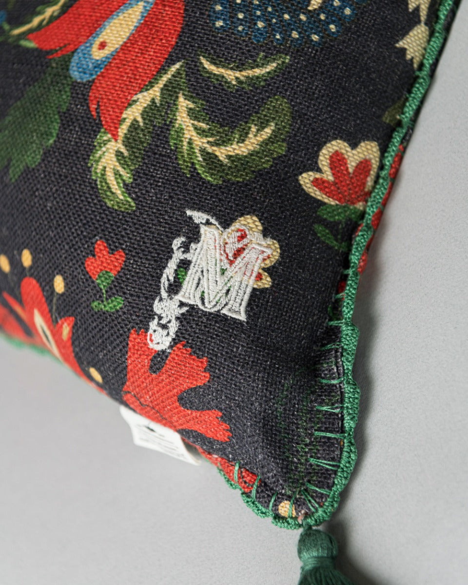 Zabola linen pillow by Mind the Gap (LC40091), view 3