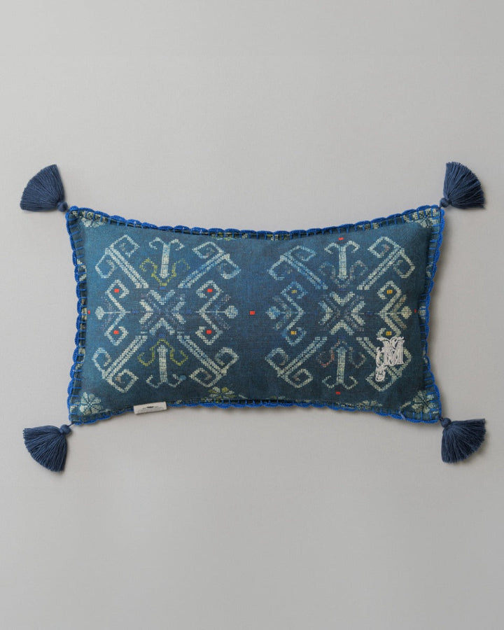 Roots linen pillow by Mind the Gap (LC40099), front