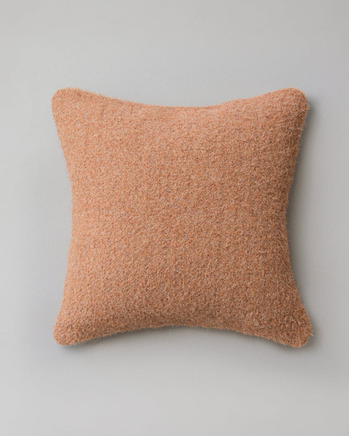 Decke pillow by Mind the Gap (LC40185), view 2