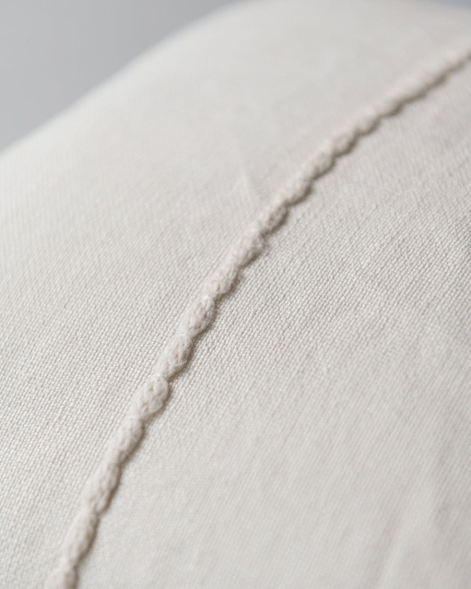 Milchschaum pillow by Mind the Gap (LC40200), view 3