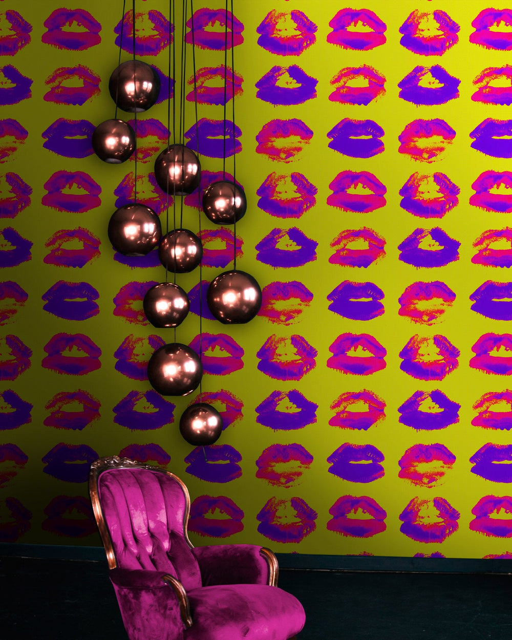 Neon Kiss wallpaper by Mind the Gap (WP20381), view 2