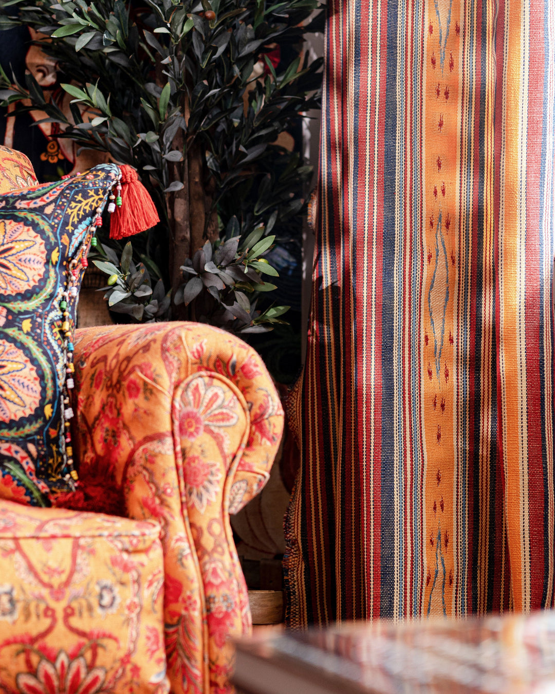 Neyshabour Woven fabric by Mind the Gap (FB00083), view 4