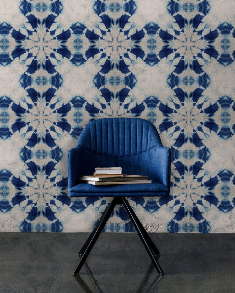 Mind The Gap Wallpaper SHIBORI FLOWER (WP20204) | WP20204 | PREMIUM DESIGNER WALLPAPER COLLECTION | 3 rolls x 20.5 x 118.1 in | 0.52m / 20.5in | 3m / 118in | 4.65mp | 52cm / 20.5in | Blue, White | Non-woven | Paste the wall | 3-rolls in a box | Fabric Carolina | https://www.fabriccarolina.com/