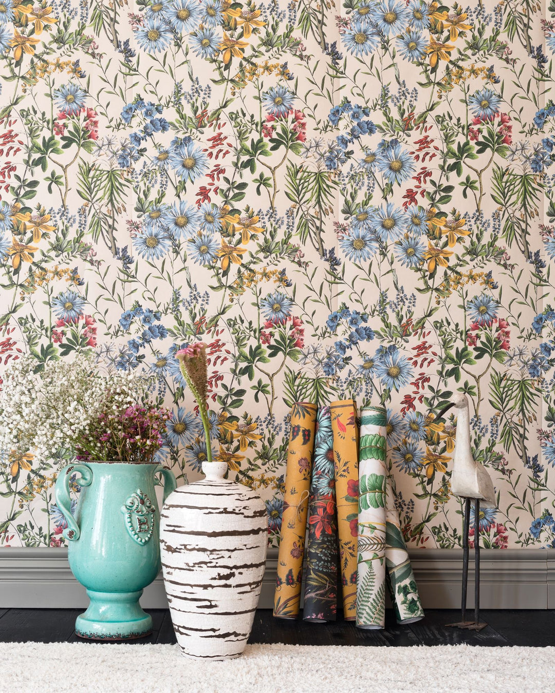 Summerish Taupe wallpaper by Mind the Gap (WP20308), view 4