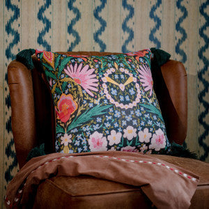 Mind the Gap Pillow Mind The Gap SUSIE Q Cushion (LC40147)