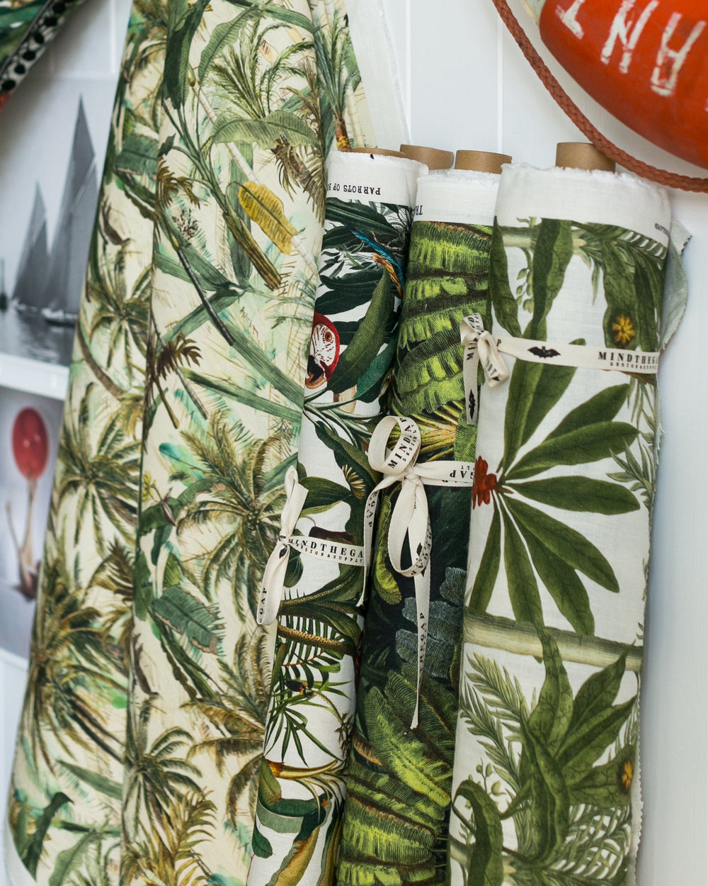 Traveller's Palm linen fabric by Mind the Gap (FB00035), view 2