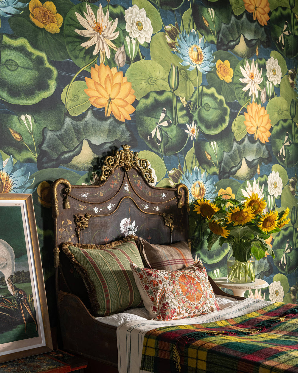 Lotus Blossom wallpaper by Mind the Gap (WP20723), view 2