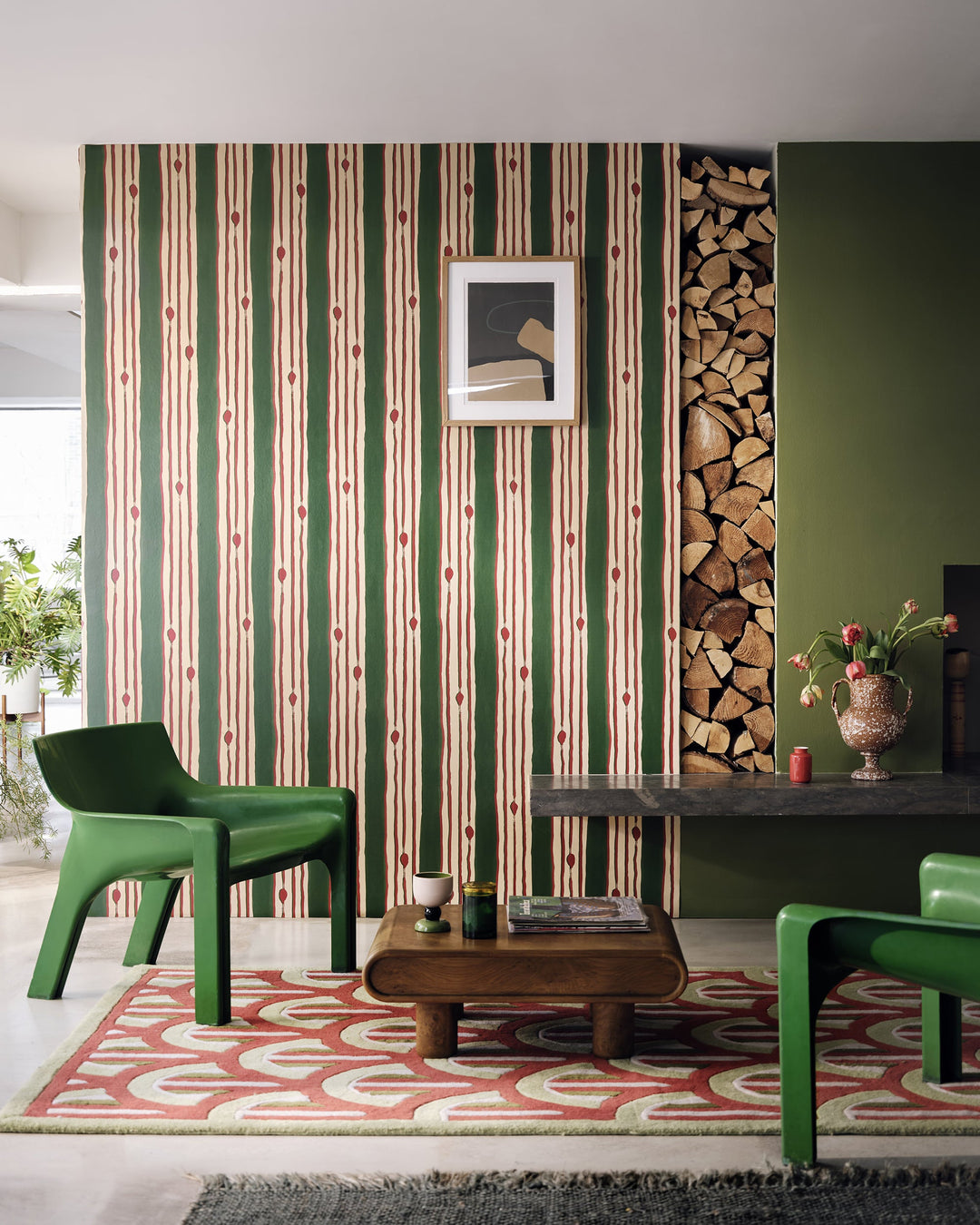MINUANO Green Wallpaper (WP30237) by Mind The Gap | WP30237 | JAZZ LIVE | 1 roll x 52 x 1000 cm / 20.5 x 393.7in | 0.52m / 20.5in | 1000 cm / 393.7in | 5.20sqm / 55.9sq ft | 100cm / 39.3in | Green, Beige, Red | Non-woven Satin | Paste the wall | 1 roll in a box | Fabric Carolina | https://www.fabriccarolina.com/