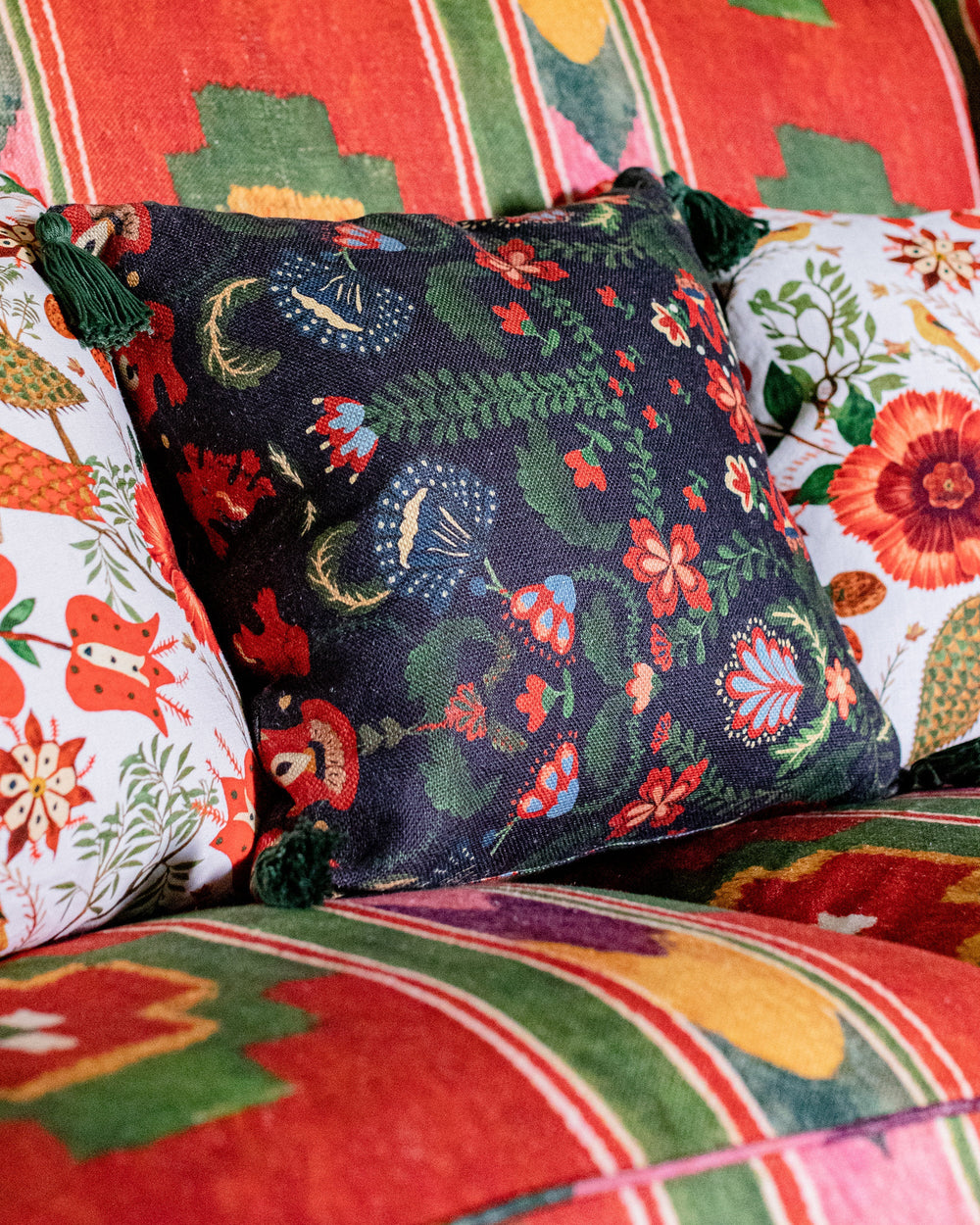 Zabola linen fabric by Mind the Gap (FB00041), view 2